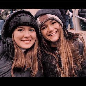 Meet your Posher, Julia